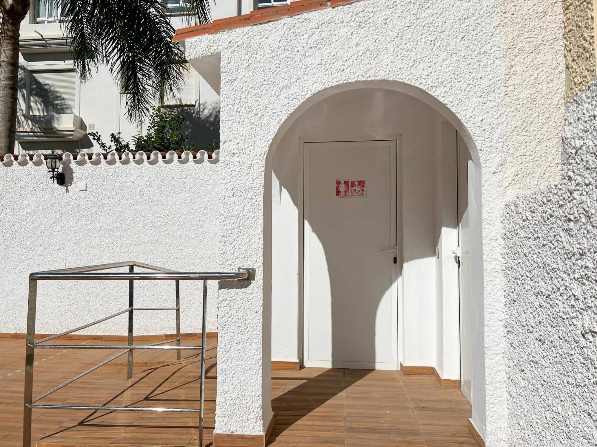 Carihuela Beach, Club San Antonio, Torremolinos Malaga Exterior photo